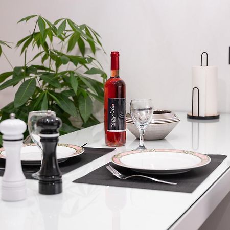Kefaloviso Luxury Apartment 2 纳弗帕克托斯 外观 照片